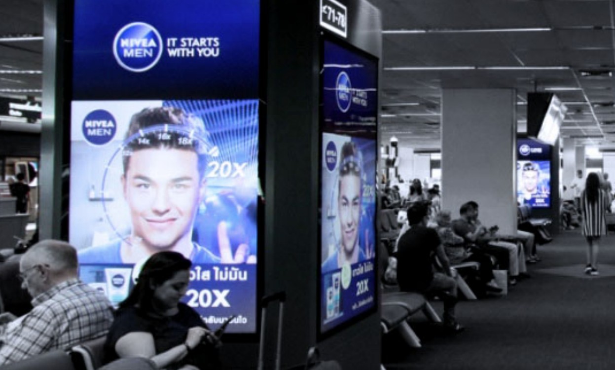 Airport-screen